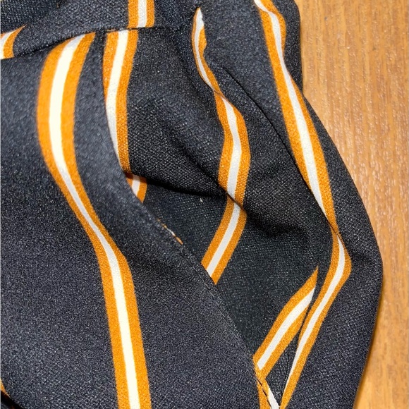 Striped pants with pockets & removable belt - Picture 4 of 4